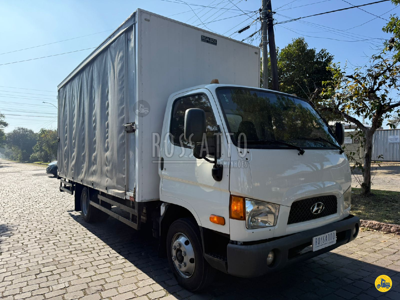 CAMINHAO HYUNDAI HD78 Baú Sider Toco 4x2 Rossatto Caminhões PORTO ALEGRE RIO GRANDE DO SUL RS